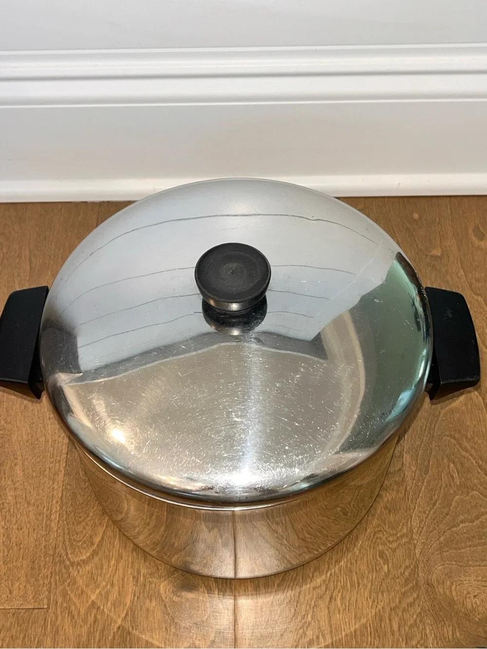 Vintage Revere Ware 6 Quart Stainless Bottom Pot: W/ Lid. 96f